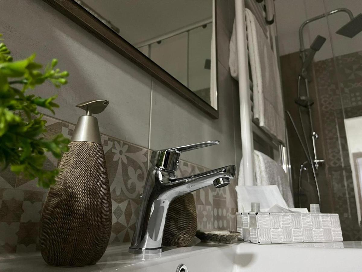 B&B Alessia San Cataldo  Ngoại thất bức ảnh