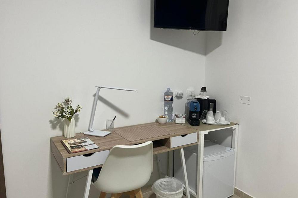 B&B Alessia San Cataldo  Ngoại thất bức ảnh